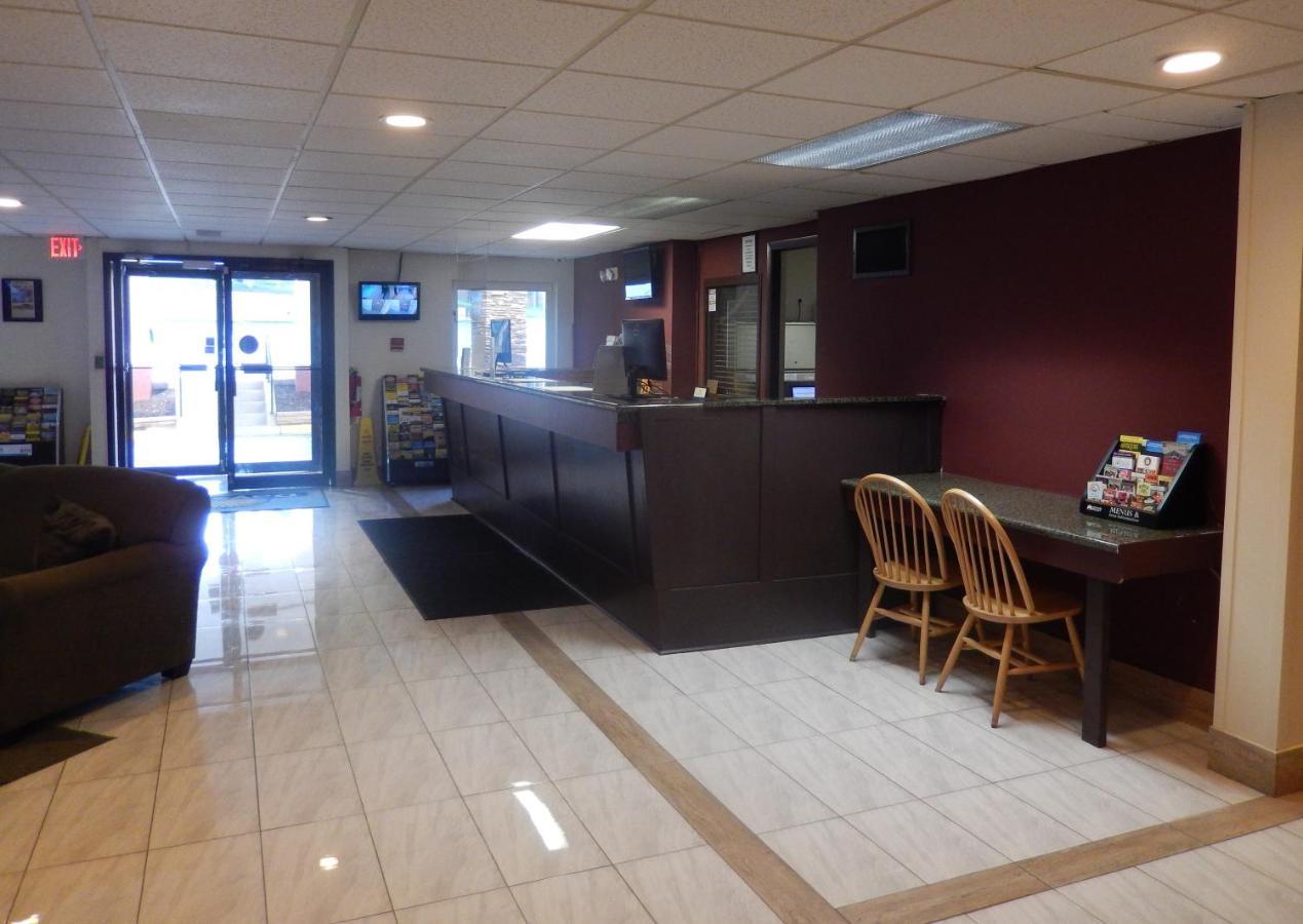 Red Roof Inn Harrisonburg - University Area Zewnętrze zdjęcie