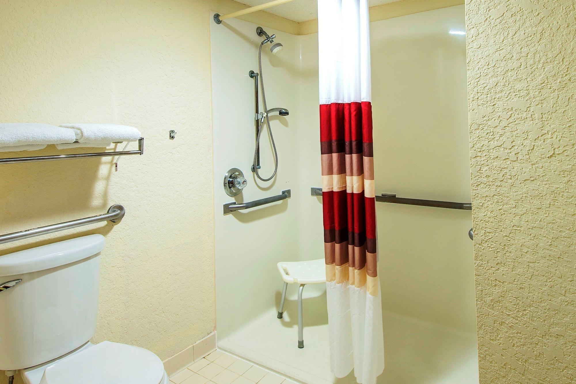 Red Roof Inn Harrisonburg - University Area Zewnętrze zdjęcie